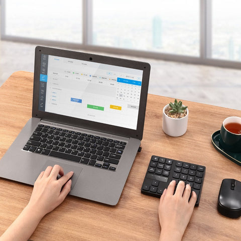 2.4G Wireless Numeric Keyboard Portable 35 Keys Financial Accounting Office Keyboard Built-in Rechargeable Battery Black